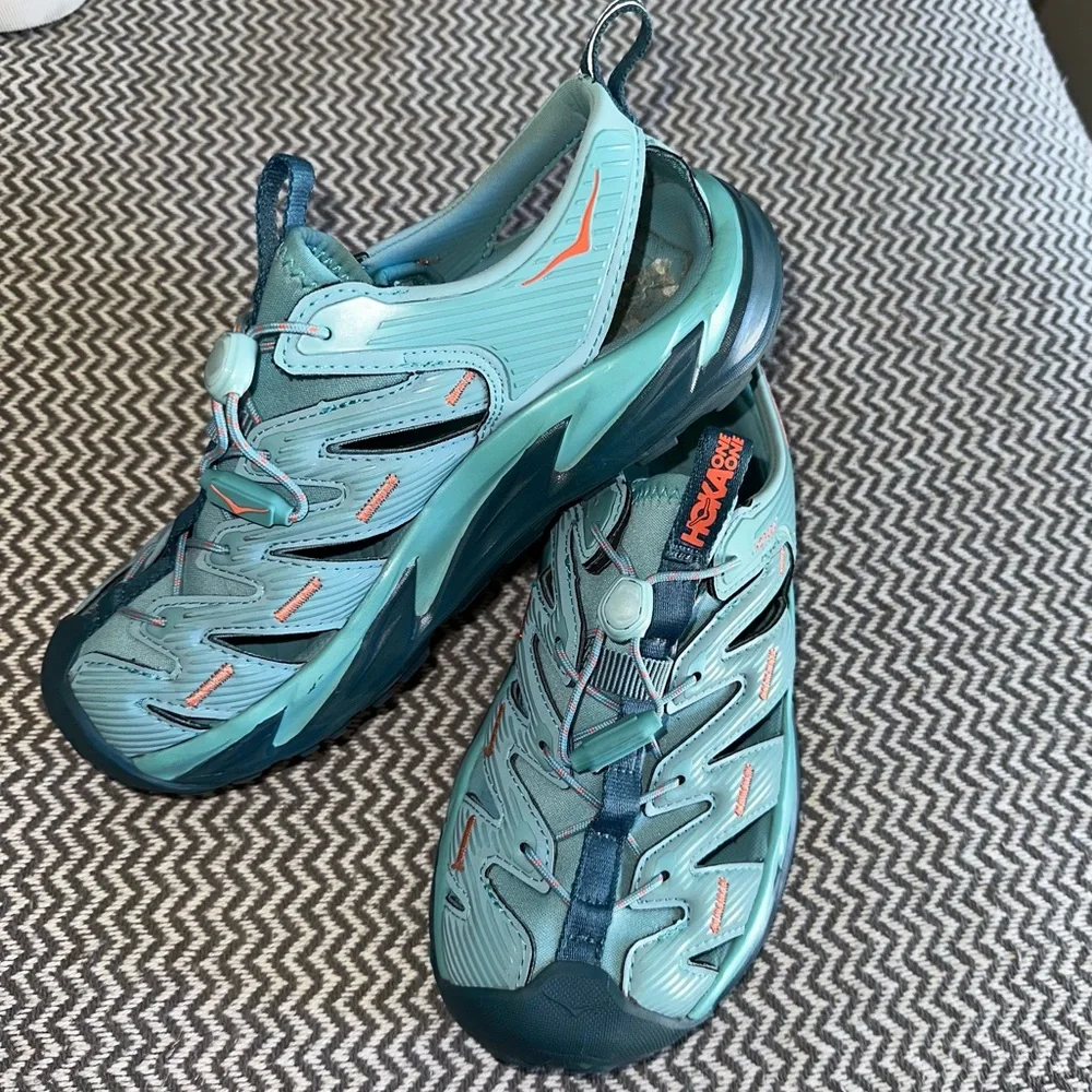 Hoka One One Hopara blue &‎ orange shoes. Size 6